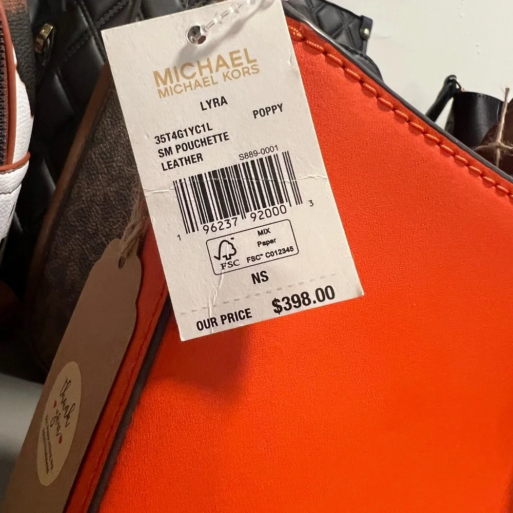 Michael Kors Orange Shoulder Bag with Metallic Clasp - Picture 3 of 4